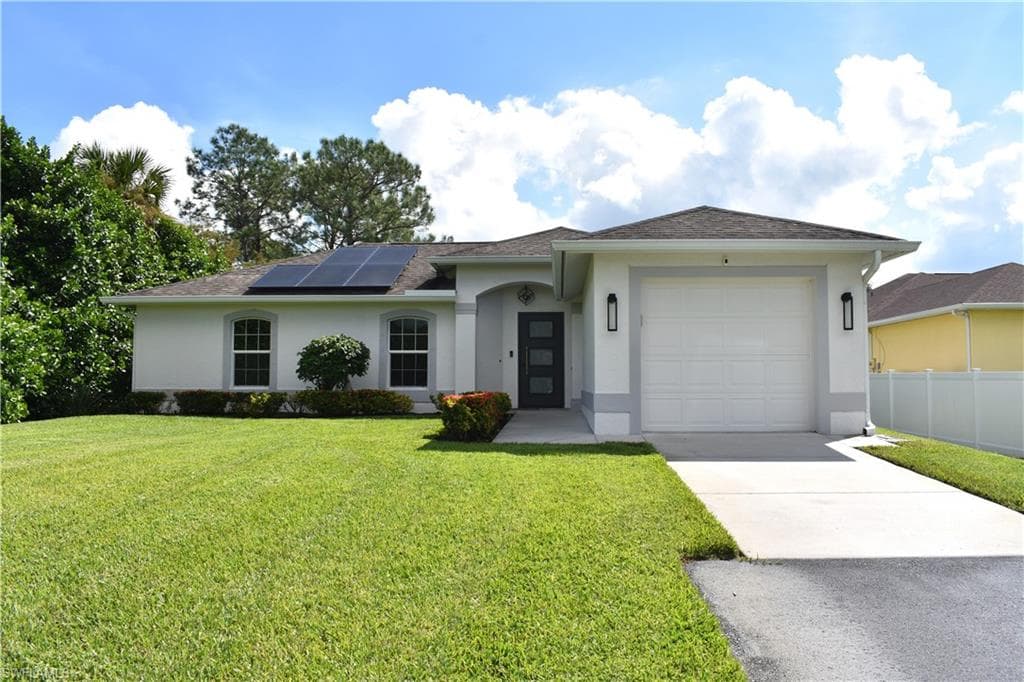 920 17th ST SW NAPLES, FL 34117