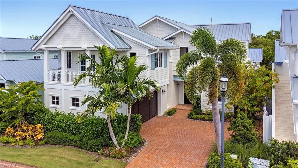 1443 2nd AVE S NAPLES, FL 34102