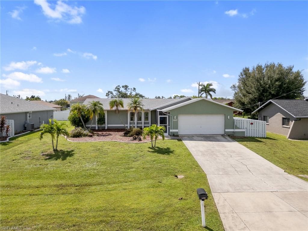 1216 SW 13th ST CAPE CORAL, FL 33991