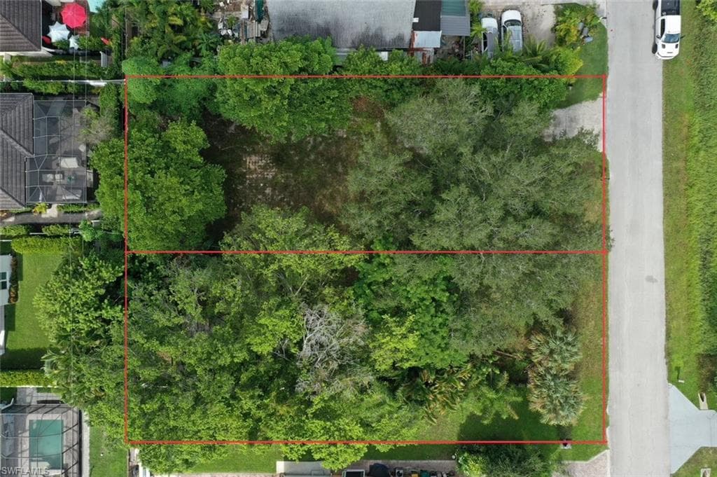 Van Buren AVE NAPLES, FL 34112