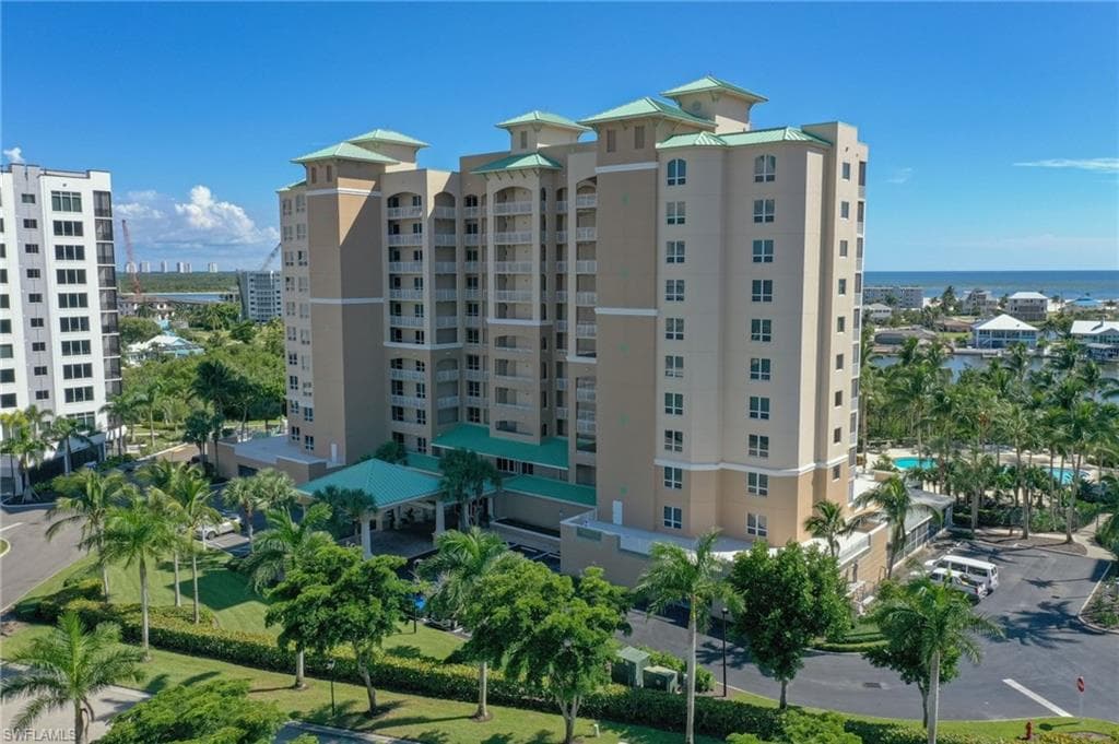 4182 Bay Beach LN 753 FORT MYERS BEACH, FL 33931