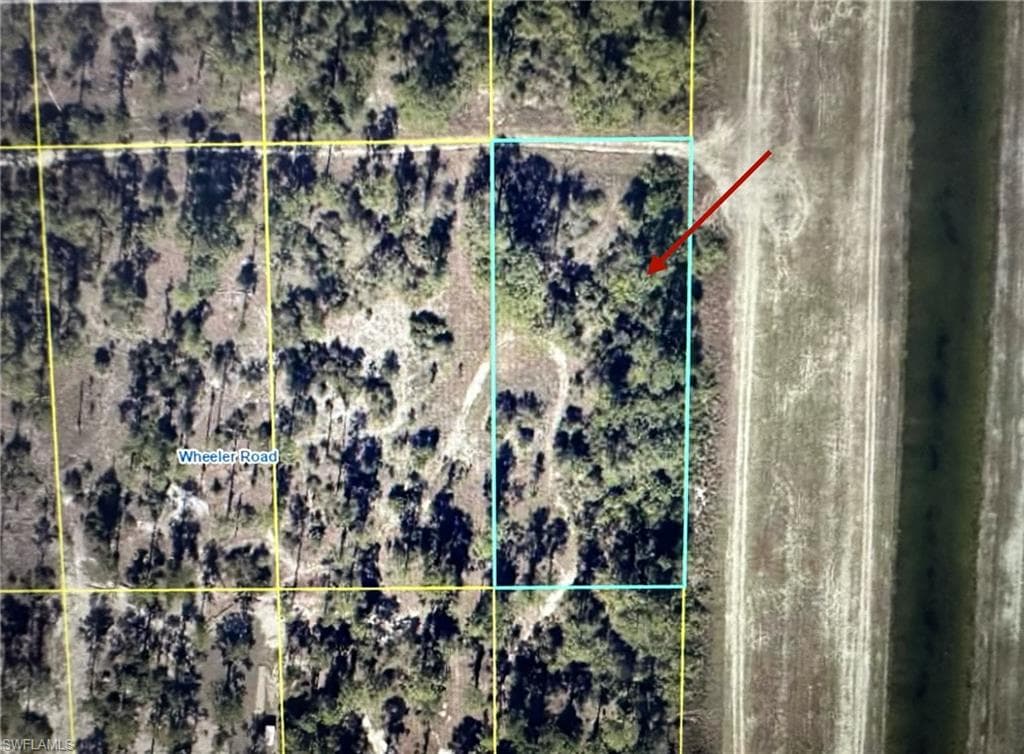 7501 19th TER LABELLE, FL 33935