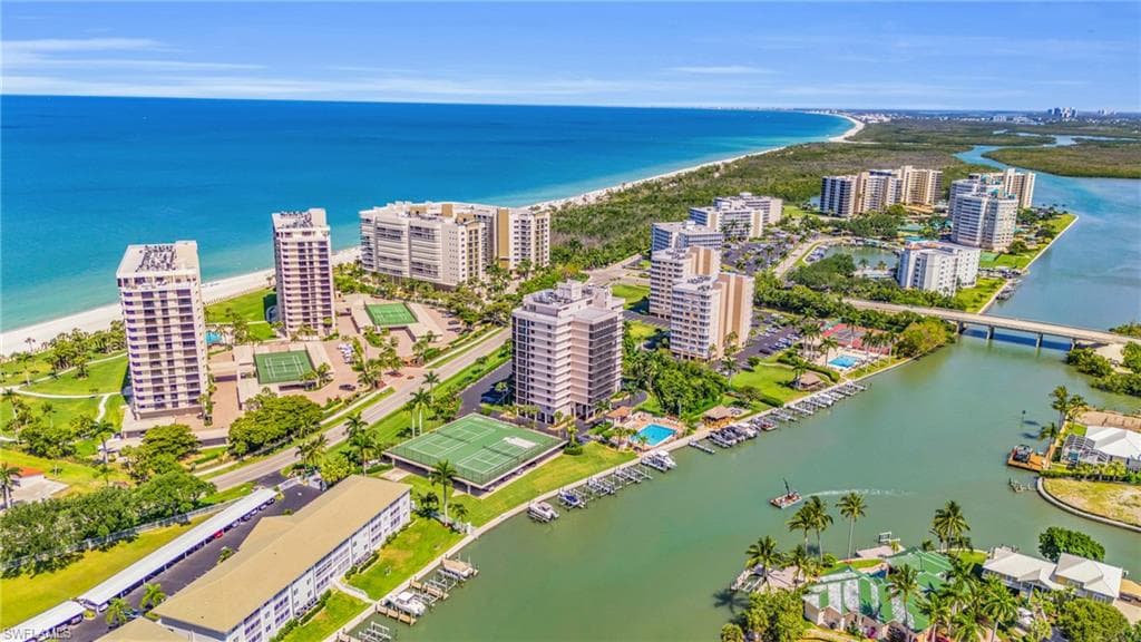 11030 Gulf Shore DR 704 NAPLES, FL 34108