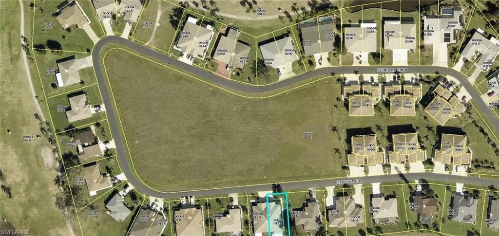 Petrucka CIR LEHIGH ACRES, FL 33971