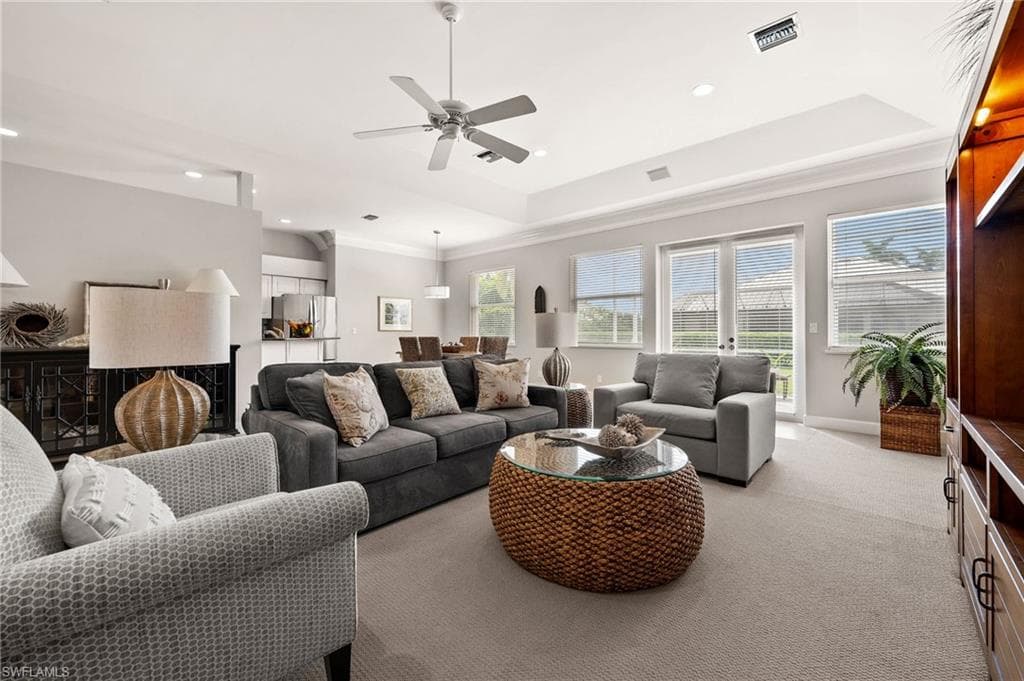 2128 Imperial CIR NAPLES, FL 34110
