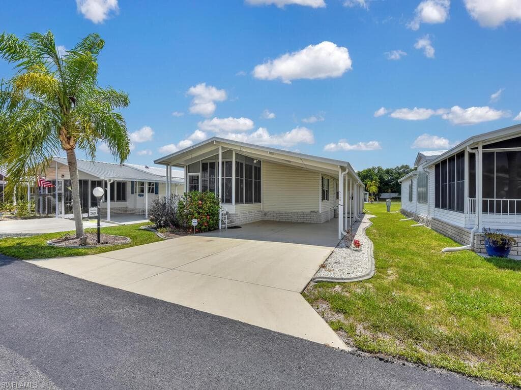5190 Silk Oak AVE FORT MYERS, FL 33905