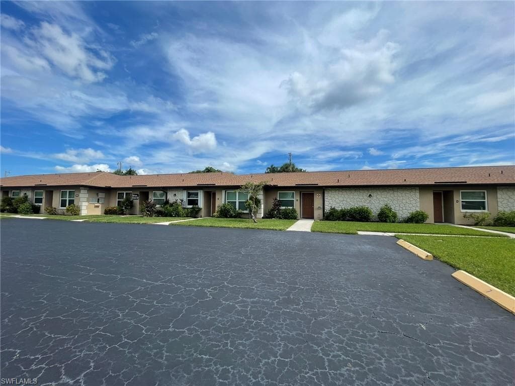 4619 SE 5th PL 7 CAPE CORAL, FL 33904