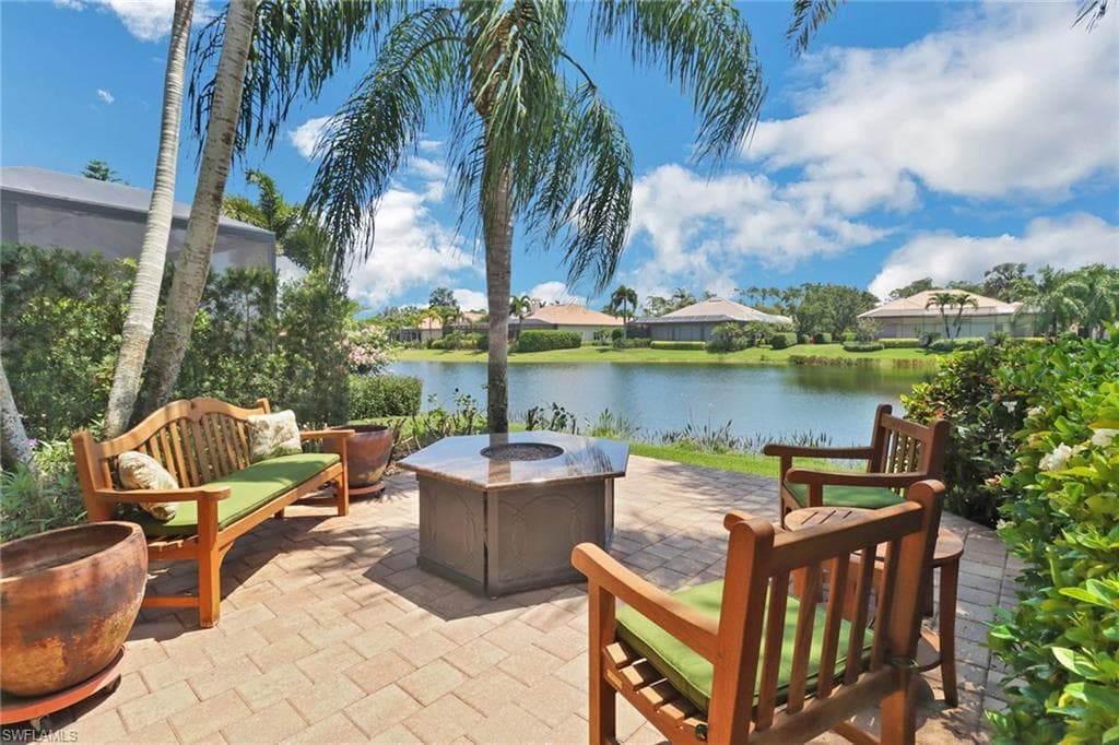 5679 Sago CT NAPLES, FL 34119