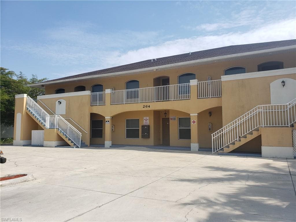 264 SW 3rd TER 103 CAPE CORAL, FL 33991