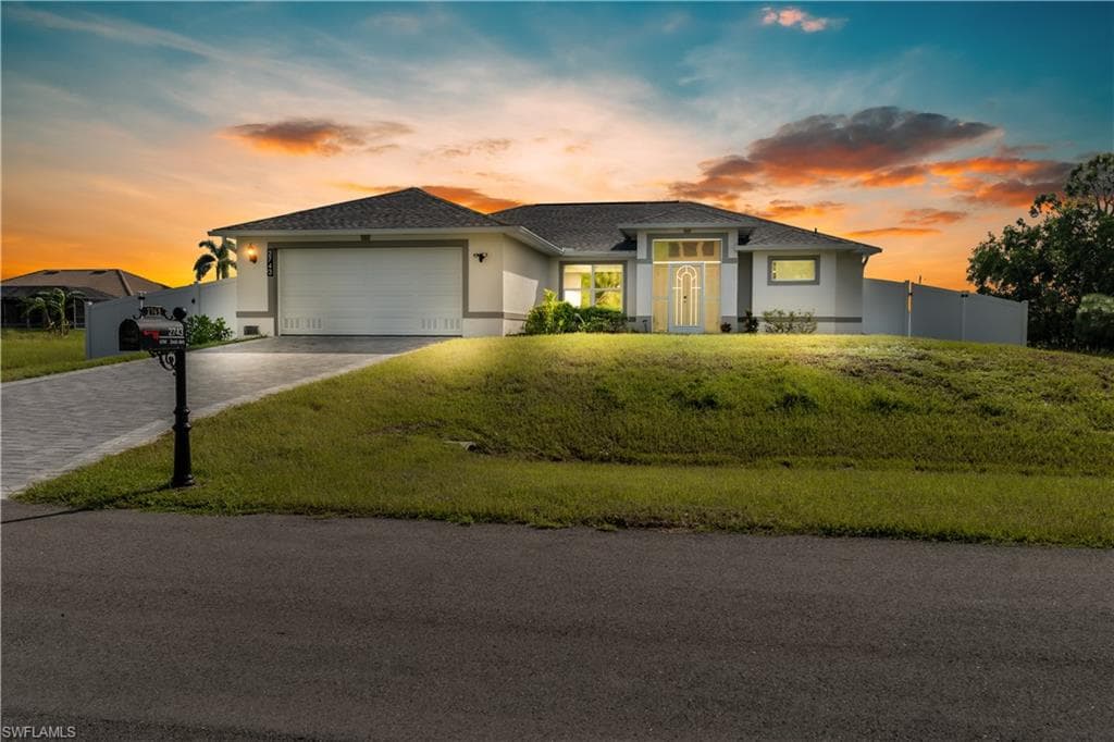 2743 NW 42nd AVE CAPE CORAL, FL 33993