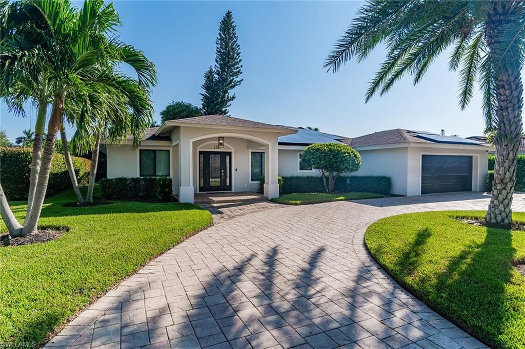 173 Pinehurst CIR NAPLES, FL 34113