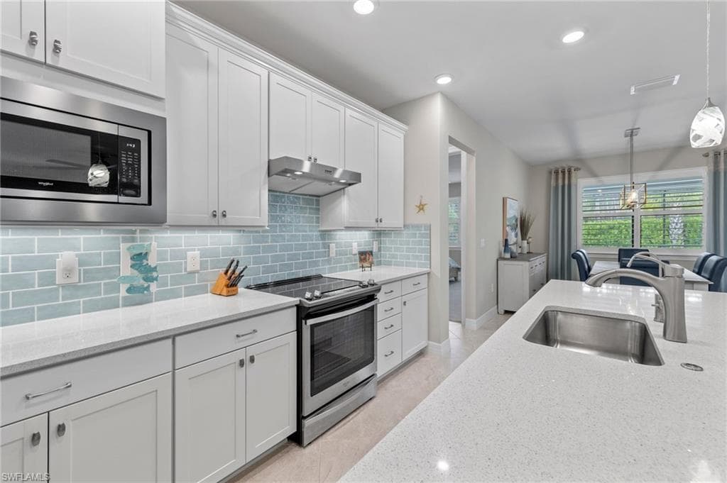 11469 Tiverton TRCE FORT MYERS, FL 33913