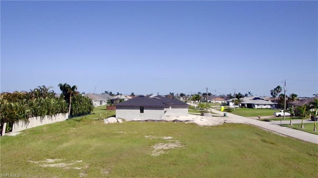 1000 NW 36th PL CAPE CORAL, FL 33993