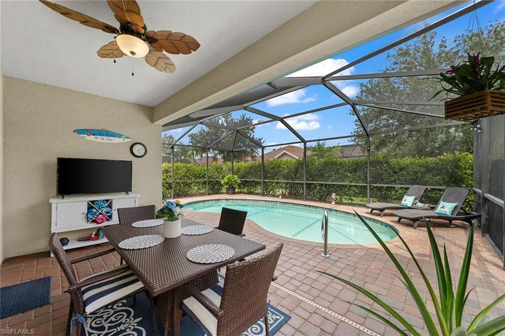 1995 Fairmont LN NAPLES, FL 34120