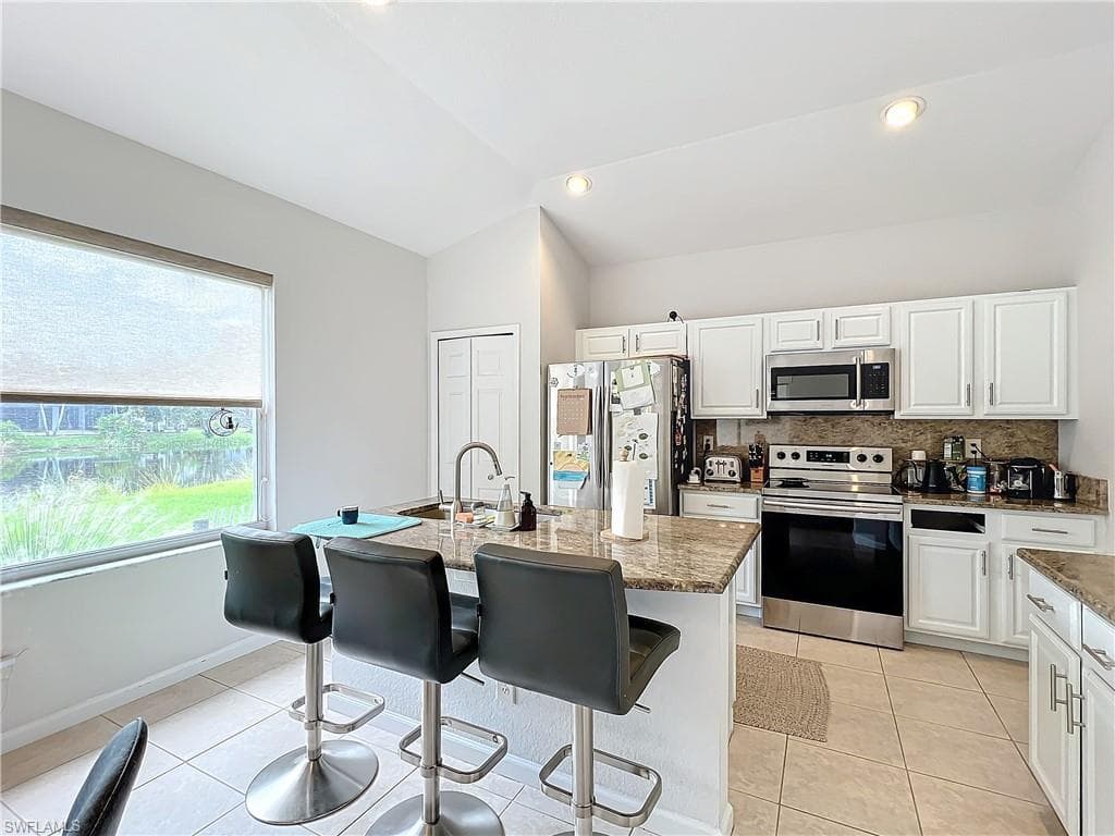 6999 Burnt Sienna CIR NAPLES, FL 34109