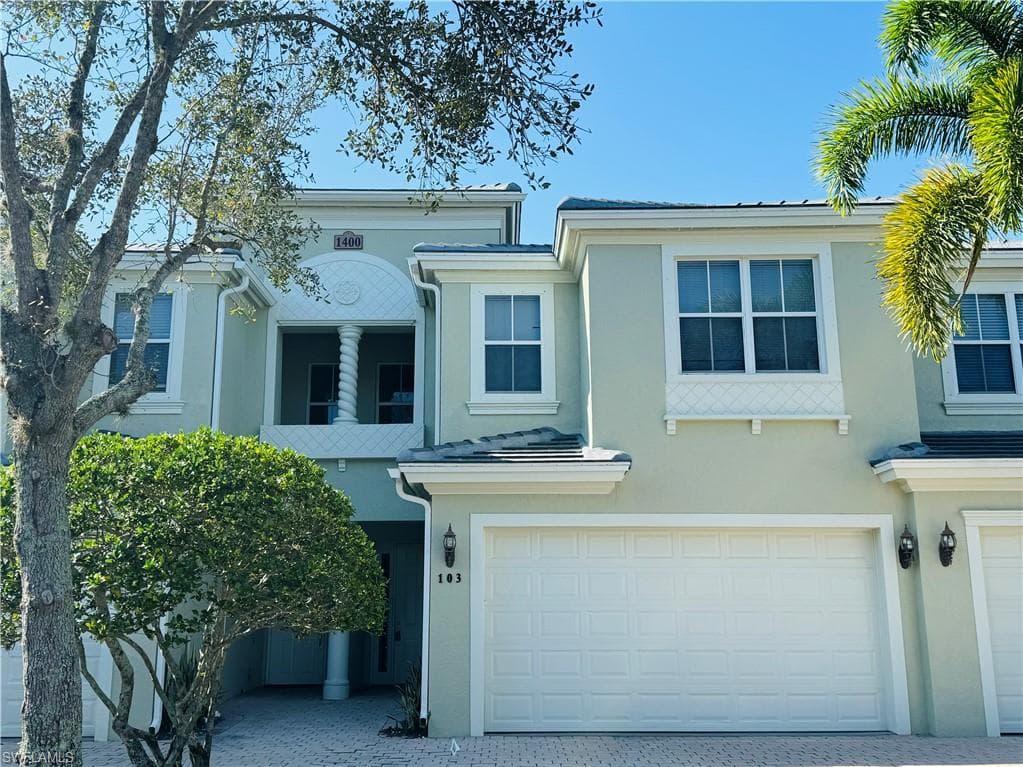 1400 Mariposa CIR 103 NAPLES, FL 34105