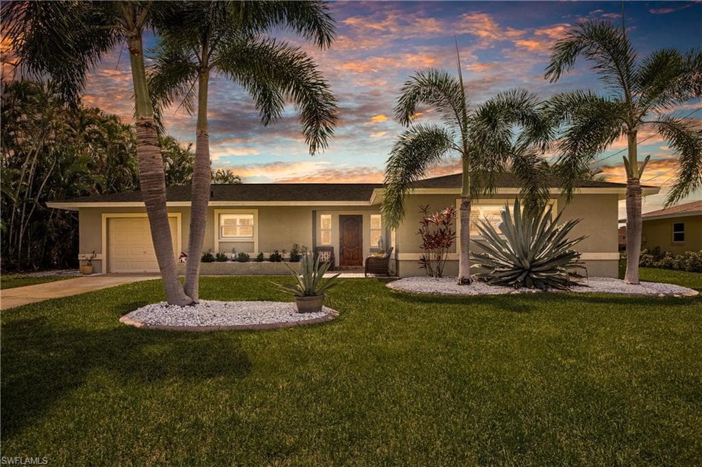 5118 York CT CAPE CORAL, FL 33904