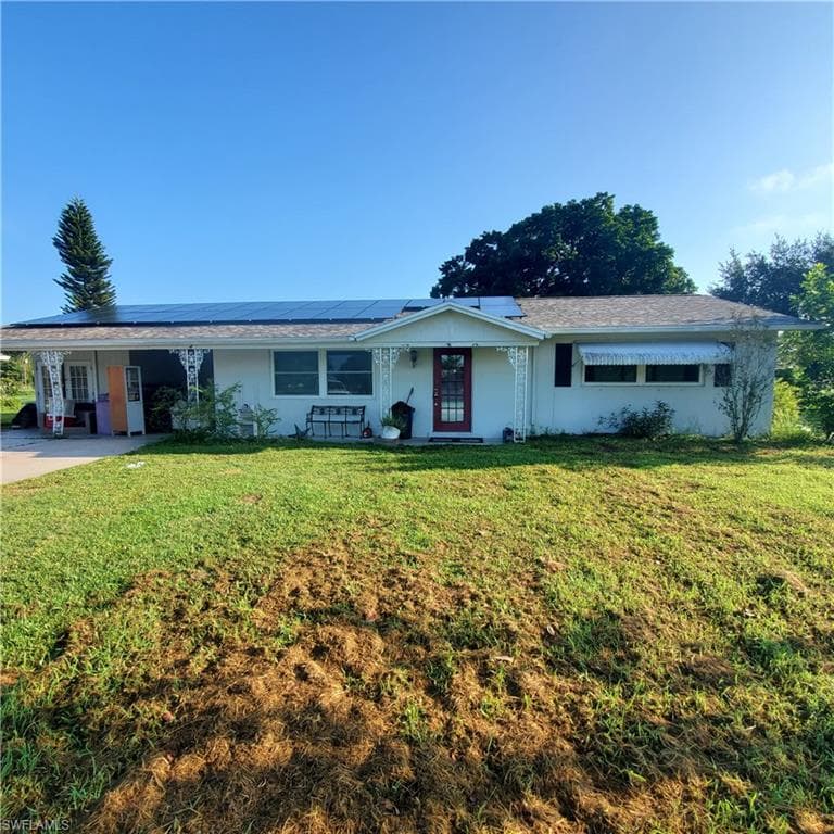 1007 E Jasmine RD LEHIGH ACRES, FL 33936