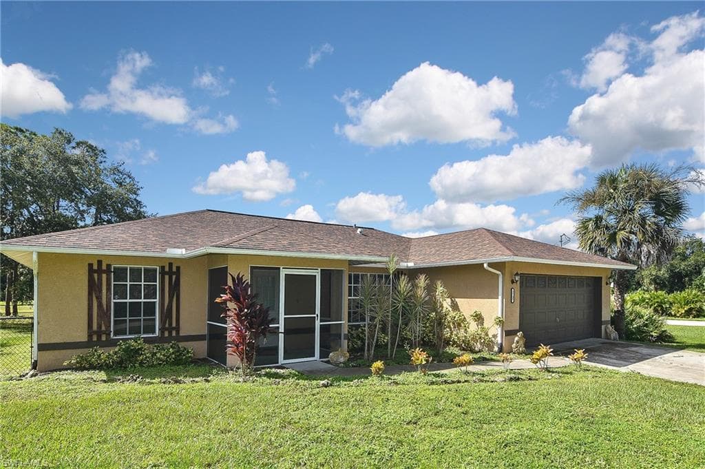 3737 Kemper ST FORT MYERS, FL 33905