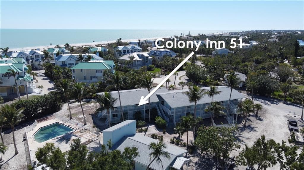 429 E Gulf DR 51 SANIBEL, FL 33957