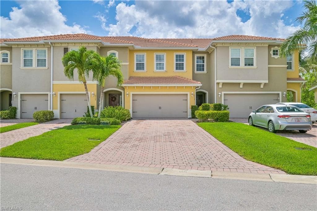 3766 Tilbor CIR FORT MYERS, FL 33916