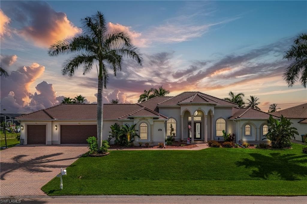 443 NW 39th AVE CAPE CORAL, FL 33993