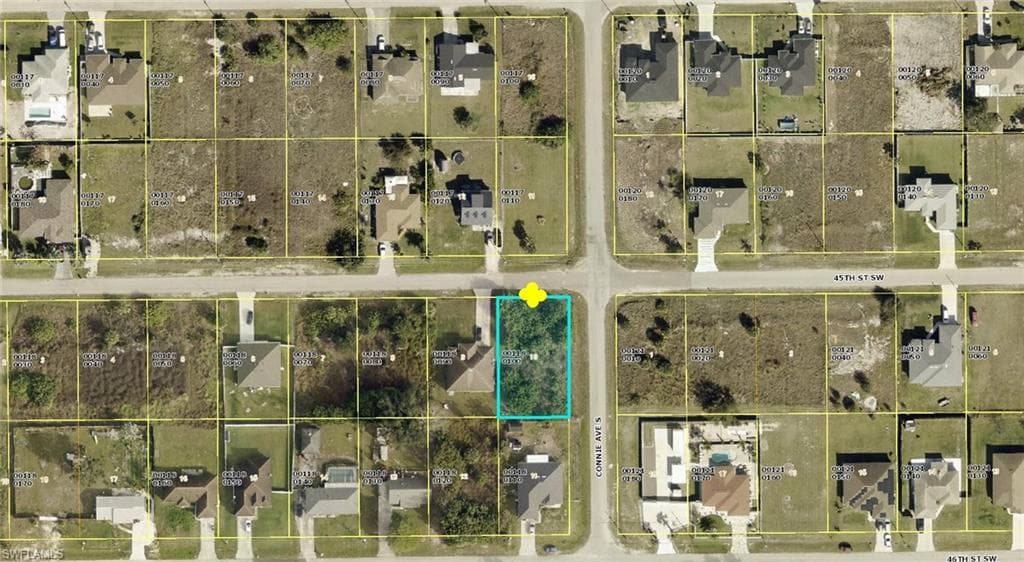 2601 45th ST SW LEHIGH ACRES, FL 33976