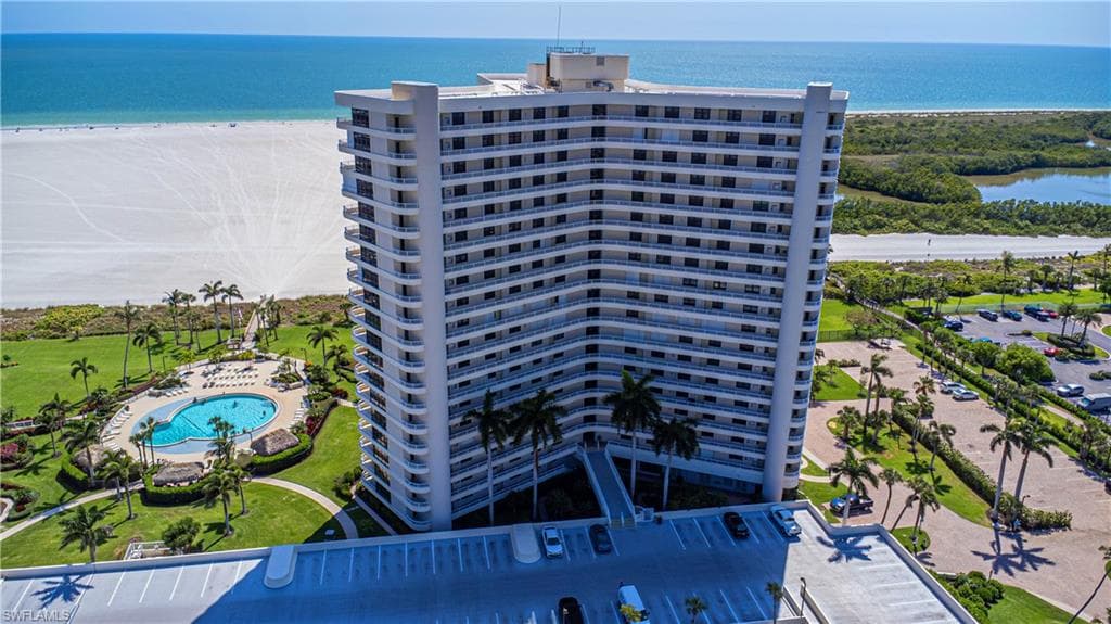 320 Seaview CT 2004 MARCO ISLAND, FL 34145