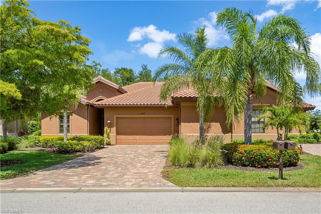 11077 Esteban DR FORT MYERS, FL 33912