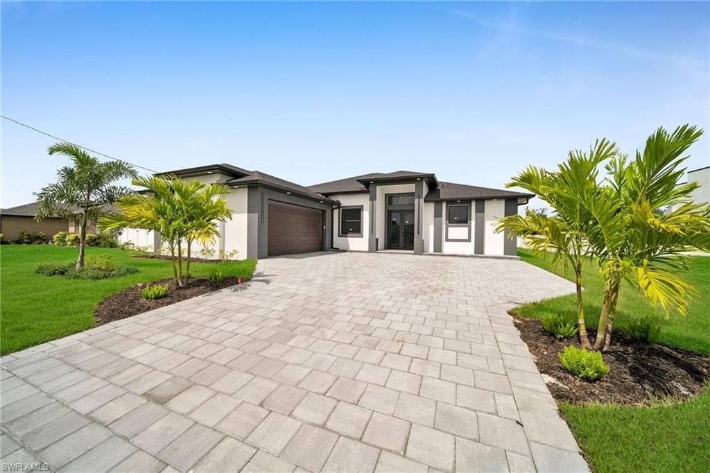 447 SW 6th ST CAPE CORAL, FL 33991