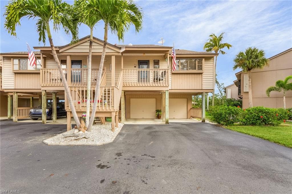 7532 Captains Harbor DR 706 BOKEELIA, FL 33922