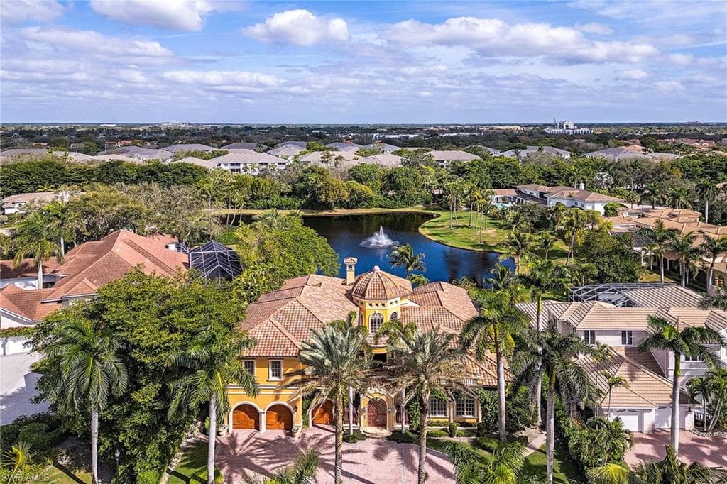 7234 Tory LN NAPLES, FL 34108