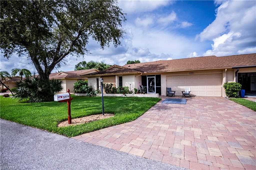 5779 Arvine CIR FORT MYERS, FL 33919