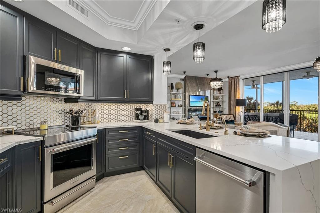 23540 Via Veneto 203 BONITA SPRINGS, FL 34134