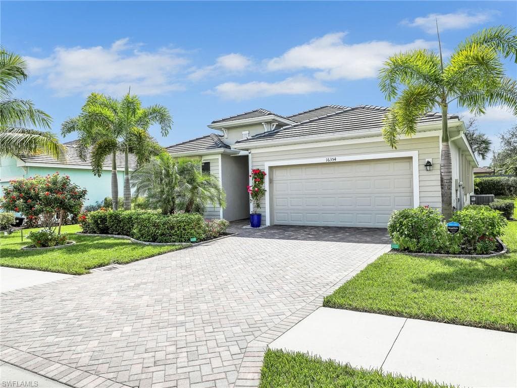 16354 Bonita Landing CIR BONITA SPRINGS, FL 34135