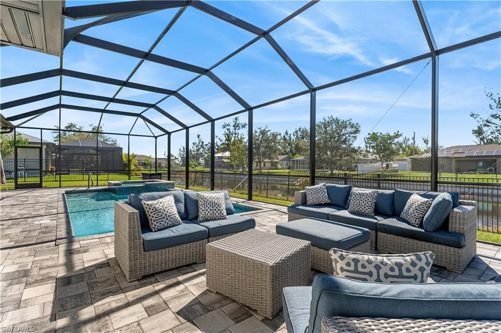 854 SW 15th AVE CAPE CORAL, FL 33991