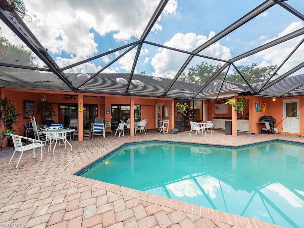 1201 Goldfinch WAY 75 NAPLES, FL 34105