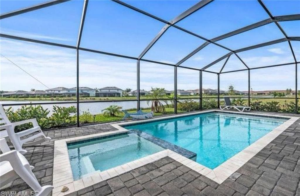 2293 Avocado LN NAPLES, FL 34120