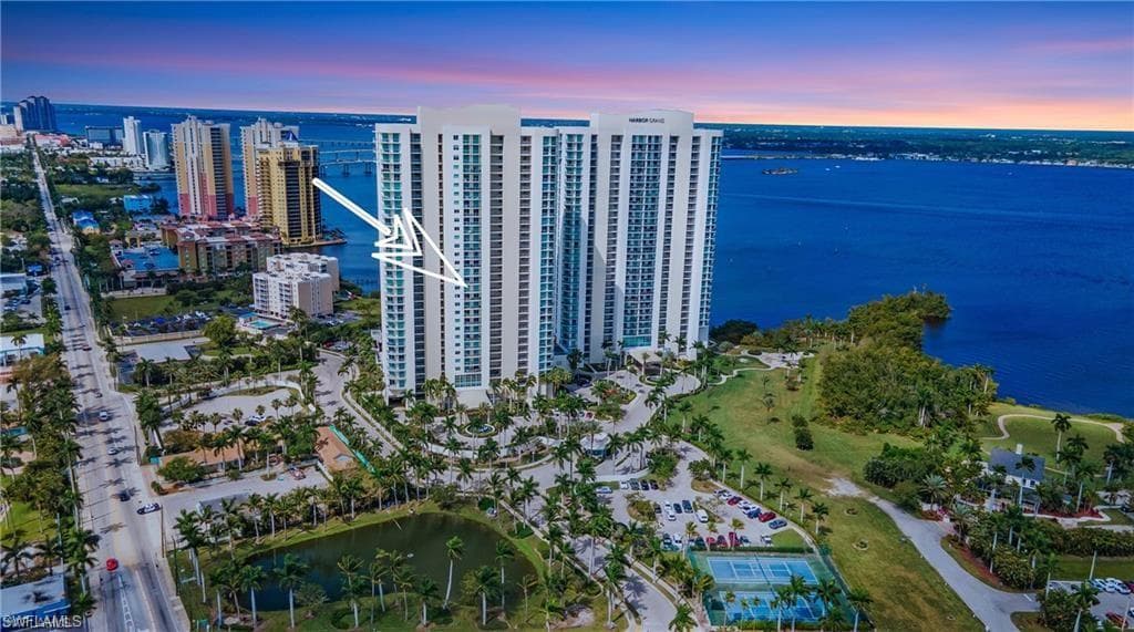 3000 Oasis Grand BLVD 1204 FORT MYERS, FL 33916