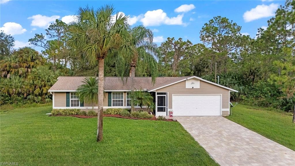 1118 Oak AVE LEHIGH ACRES, FL 33972
