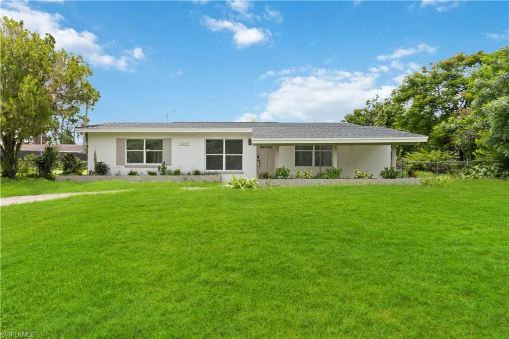 1102 E Bougainvillea RD LEHIGH ACRES, FL 33936