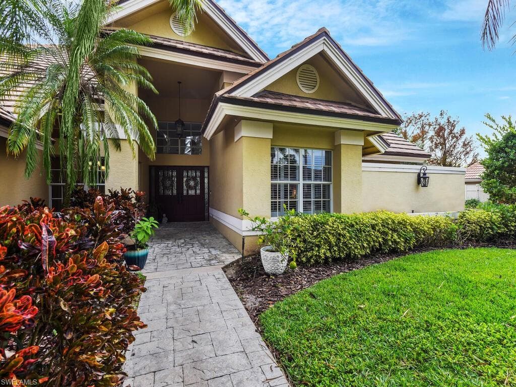 20147 Cheetah LN ESTERO, FL 33928