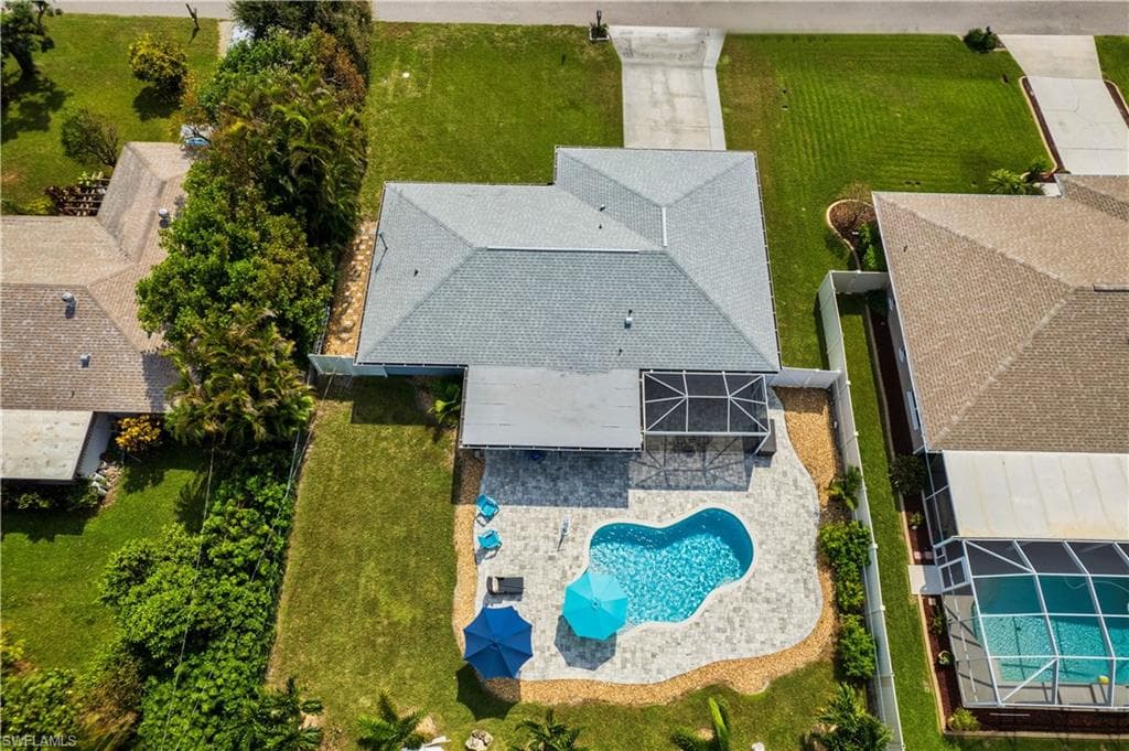 1213 SE 22nd TER CAPE CORAL, FL 33990