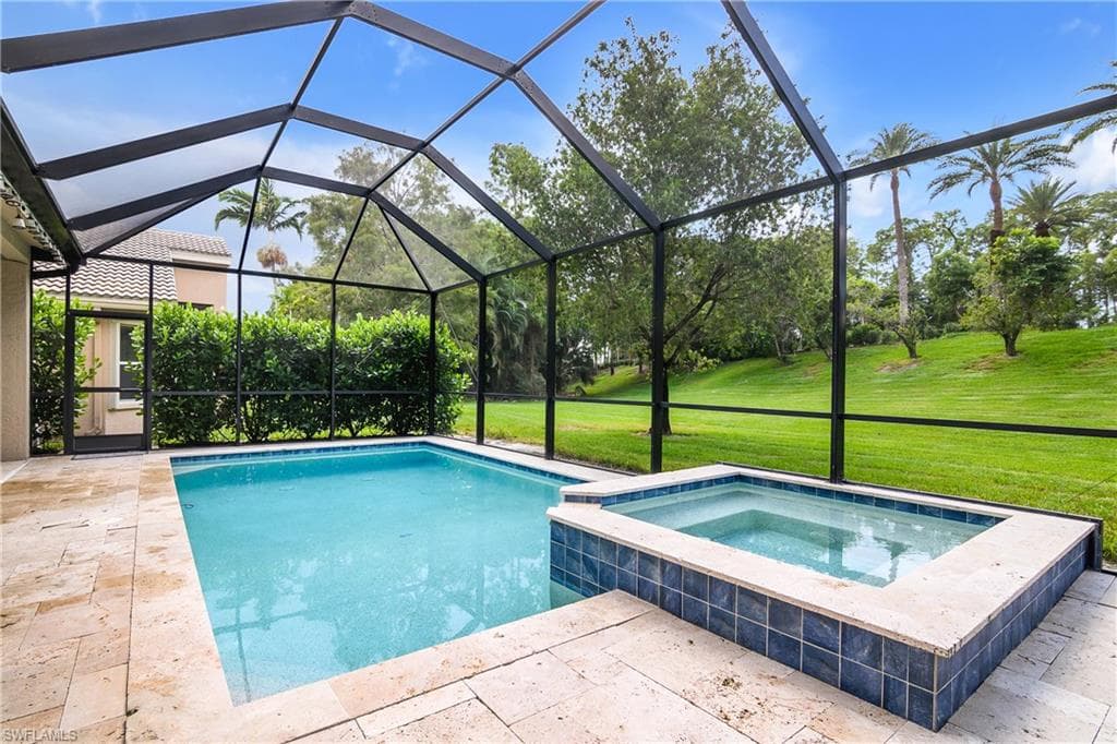 2351 Butterfly Palm DR NAPLES, FL 34119