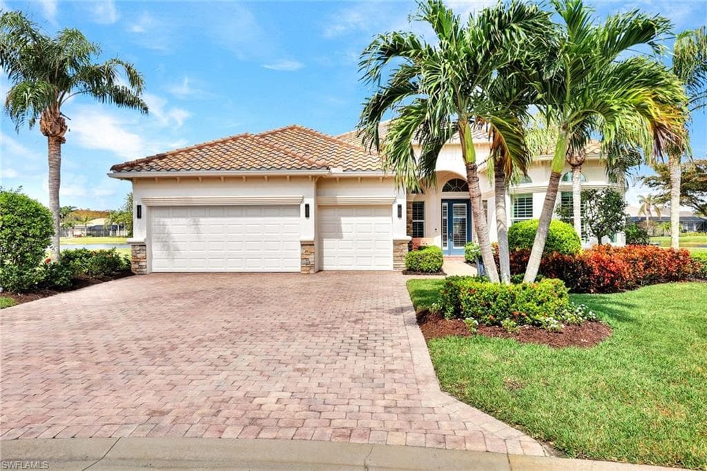 9399 Slate CT NAPLES, FL 34120
