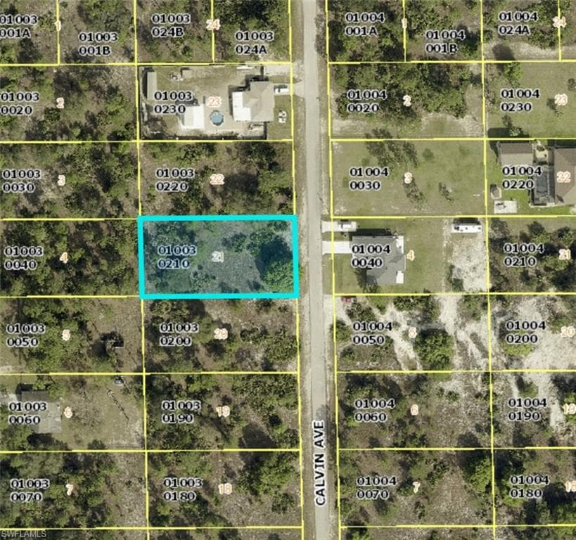 1617 Calvin AVE LEHIGH ACRES, FL 33972