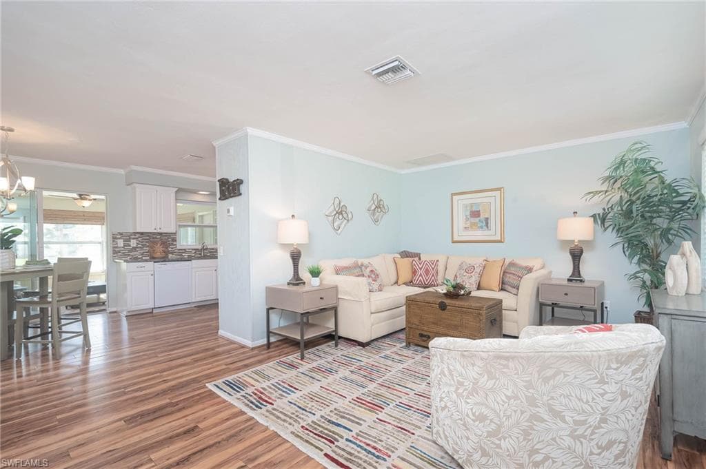 5807 Cubles DR BOKEELIA, FL 33922