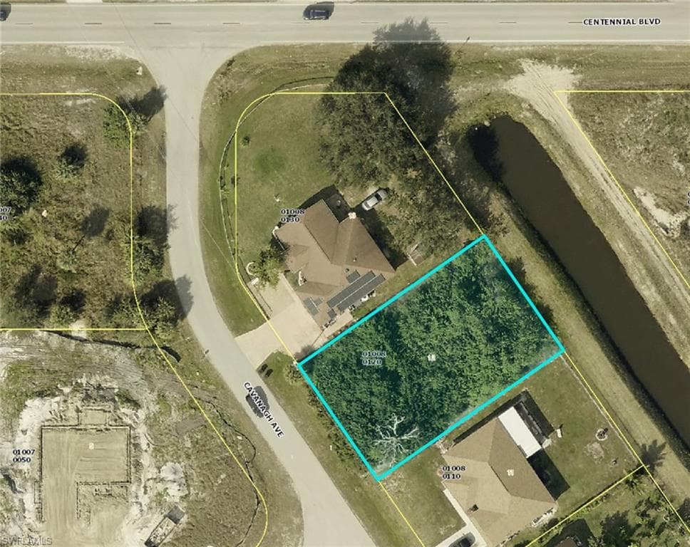 1040 Cavanagh AVE LEHIGH ACRES, FL 33971