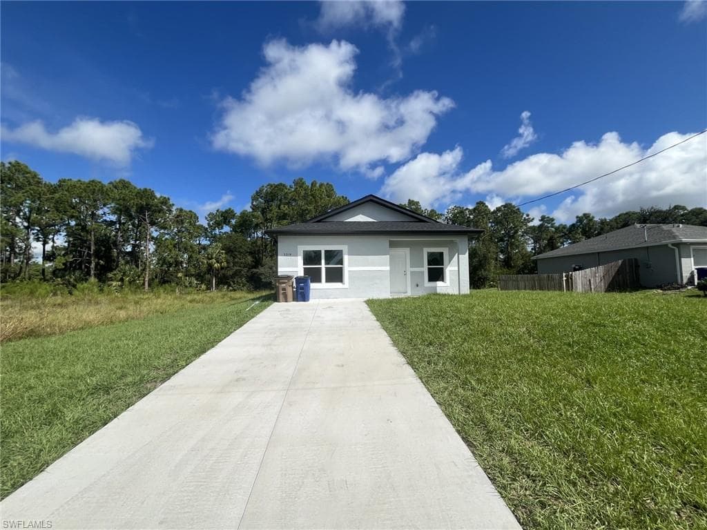 3314 45th ST W LEHIGH ACRES, FL 33971