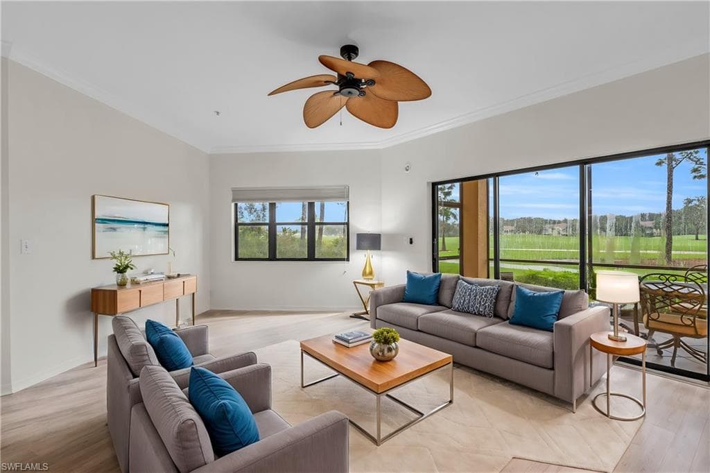 200 Vintage CIR D-102 NAPLES, FL 34119